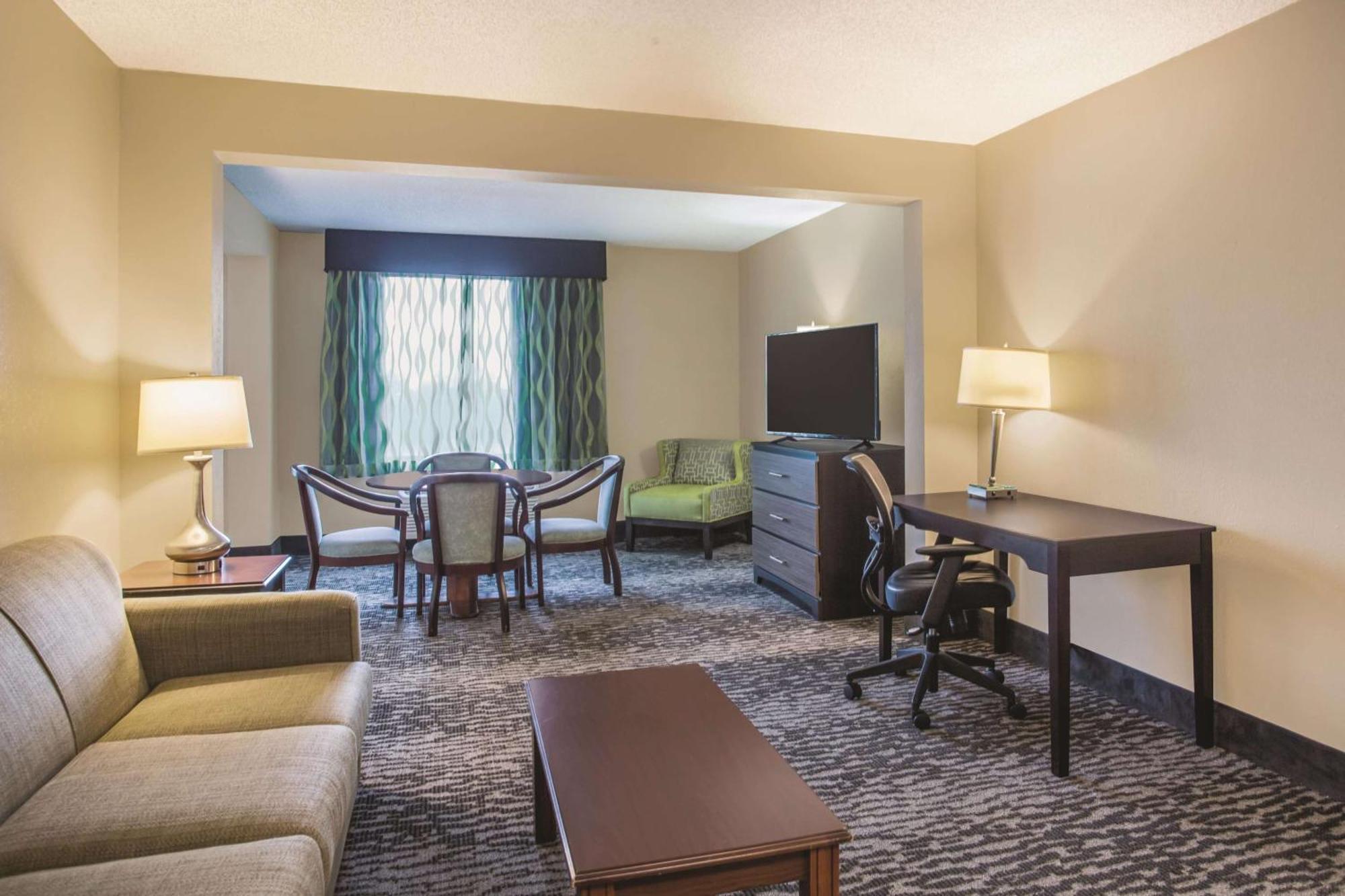 Hotel La Quinta By Wyndham Clearwater South Exterior foto